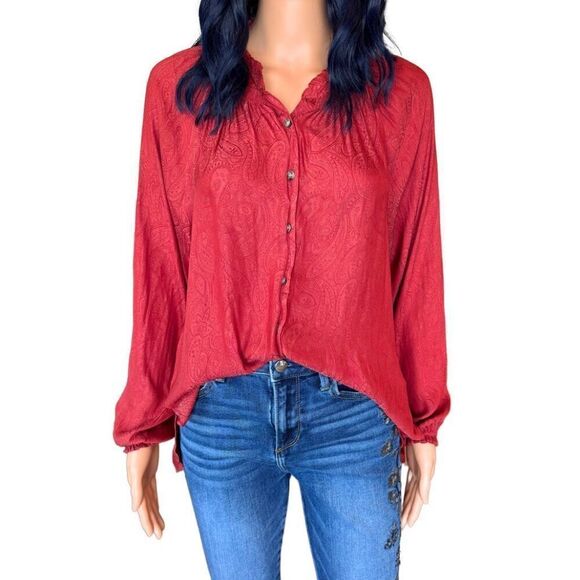 Democracy Women’s Paisley Print Silky Dressy Button Up Blouse Top Size Small - Picture 2 of 6